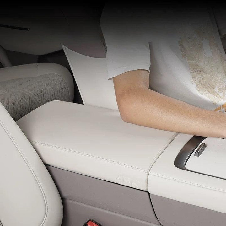 ZEEKR 7X Center Console  Armrest Cover